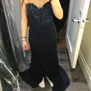Dave & Johnny navy blue prom dress